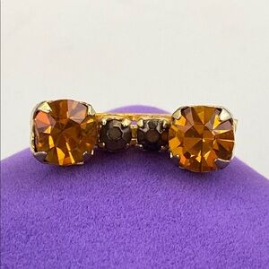 💛 Vintage Gold Tone Orange Rhinestone Brooch